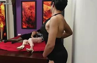 XXX שלישייה, בוגרת, הלבשה תחתונה בחורות משתוללות