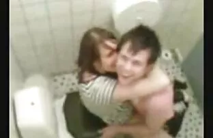 XXX כיור חזה של בר סקס חינם אונס