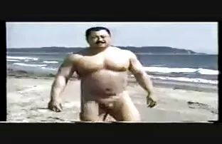 XXX דוב יפני על החוף., סרטי גייז ישראלים חינם