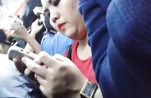 XXX הפתעה ברכבת, היא אוהבת אותי סרטי סקס חינם זקנות