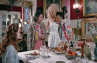 XXX אפרסקים יפים 2 (1987) סצנה 4 פורנן חינם